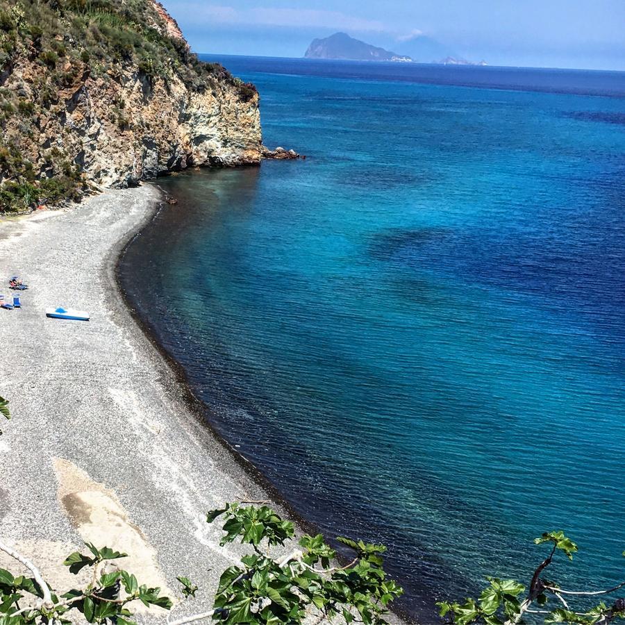 Residence Hotel Baia Portinenti Lipari  Exterior photo